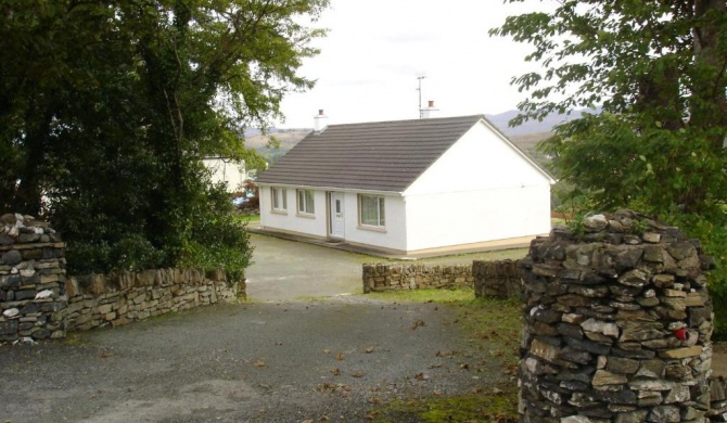 Bradleys Cottage Creeslough