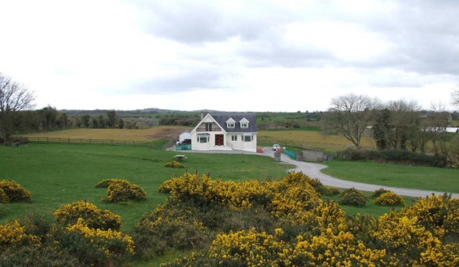 The Curragh Country House Accommodation