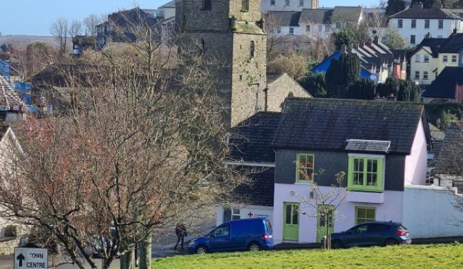 Kinsale town cosy home 2 min walk to town center