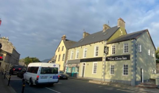 Five Glens Inn