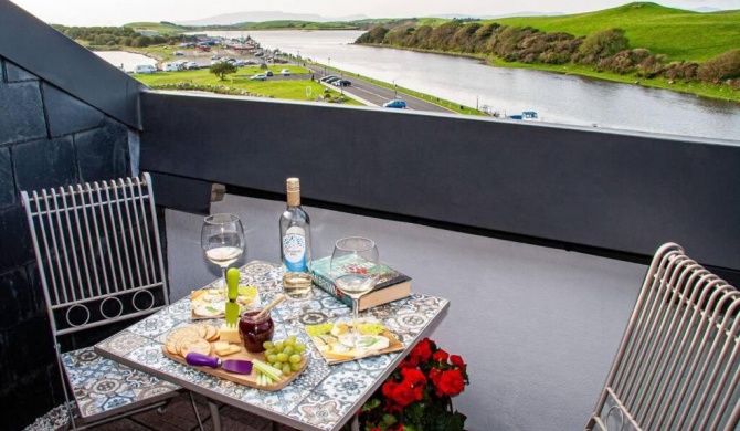 Ocean View Penthouse, The Harbour Mill, Westport